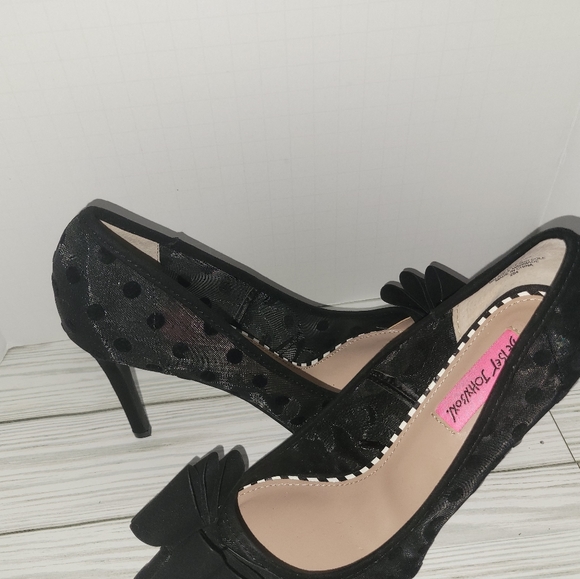 Betsey Johnson Ribbon Heels - Picture 9 of 10